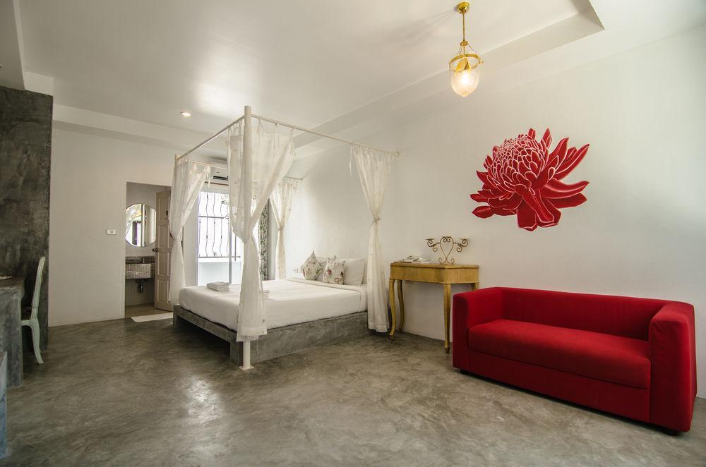 Chic Boutique Hotel Phuket Eksteriør bilde