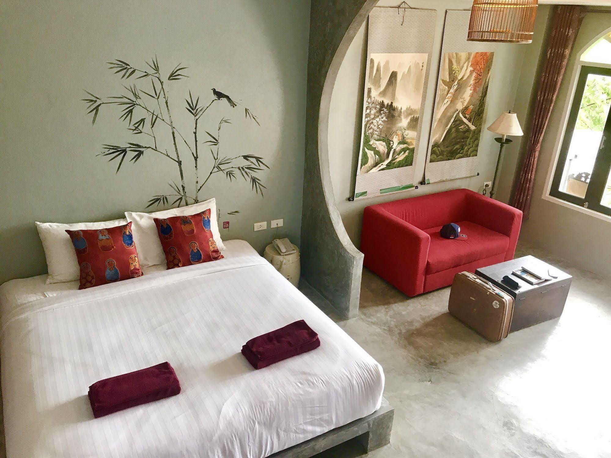 Chic Boutique Hotel Phuket Eksteriør bilde